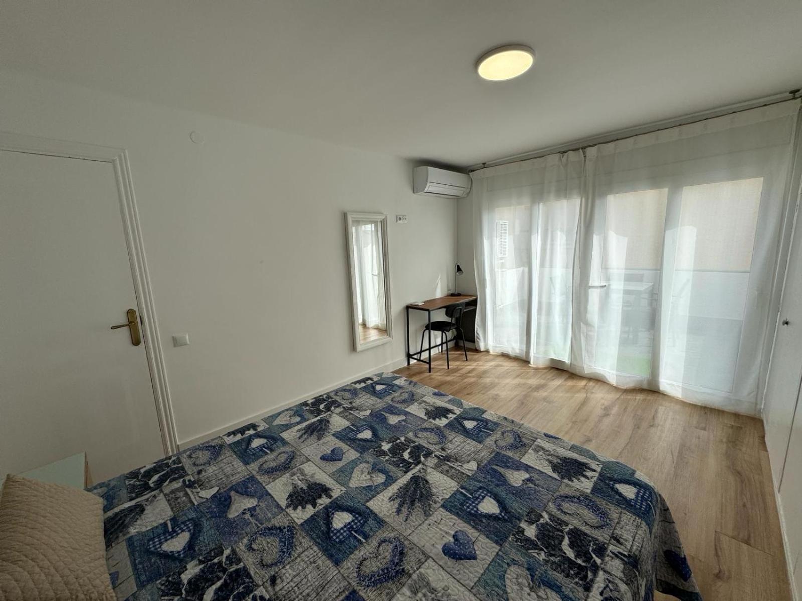 קמברילס Acogedor Apartamento A 50 Metros Del Mar מראה חיצוני תמונה